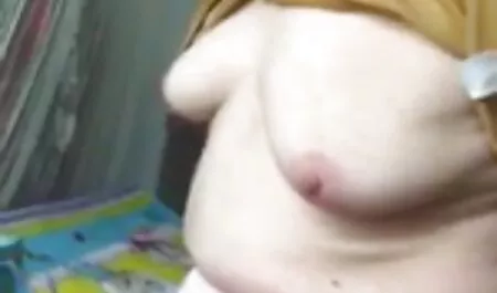 Rentouttava kauneus aviomies hän on romanttista pornoa tuoli