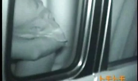 Se paskiainen oli perhe porno houkuteltu henkilö, joka on rakastunut ja pyytää yksi emättimeen.