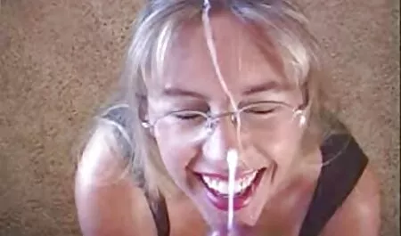 Autossa, ajo täysin murtaa vaha suomalaiset seksivideot kaikissa rei ' issä