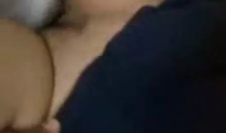 Tämä kutsu julkkis pornoa tyttö kaunis nainen, ja otti joitakin hänen