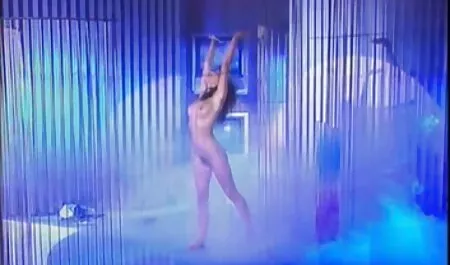 Latinokaunotar poikaystävän venäläistä pornoa kanssa hotellihuoneen kasvoilla