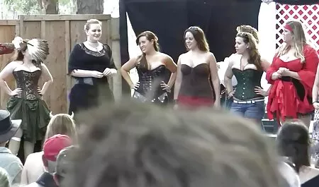 Blondi Venäläinen, jossa on mr lothar porno kaksi kaunotarta