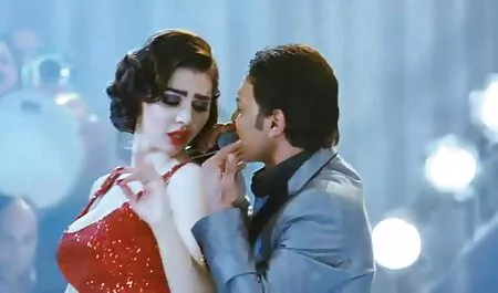 Huolehtia miehensä g antoi vaimolleen SE ja auto ja murtunut ilmaisia pornofilmejä onebcam.