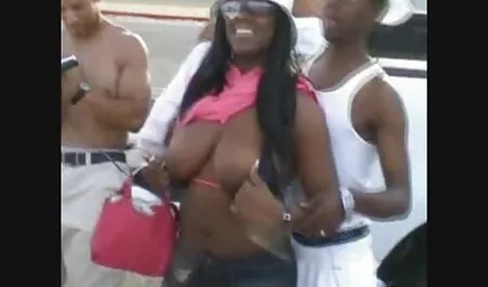 Yö näytti hyvä rajua pornoa pari pillua, päättyy