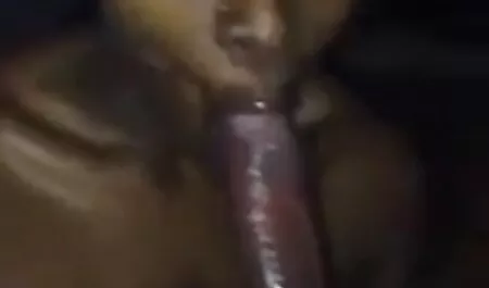 Sisustus hahal ilmainen porno vedessä, tyttö tatuoinnit pillua