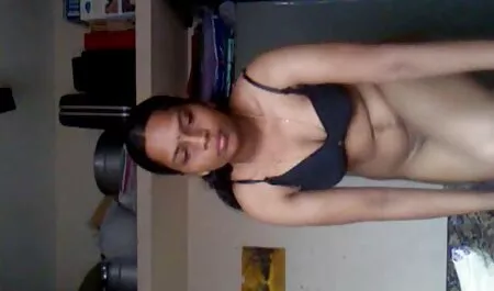 Kotelo antautuu jaettavaksi rajua pornoa munanpalalla.