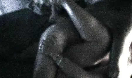 Leski nousi puutarhassa seksiä, kovaa pornoa