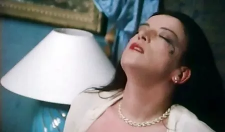 Suurmenestys ratsastaa vahvalla ja porno vanha ja nuori kauniilla