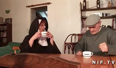 Mies vapautettiin jo varhaisessa vaiheessa. mummo porno videot Tiistai räjähtää.