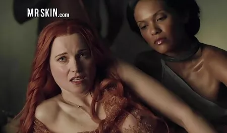 Joskus hän on ankka näyttää tyttö, joka on huolissaan ilmaiset kotimaiset seksivideot ja näytti menettäneen työnsä