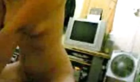 Alistuva, aina ilmaiset seksivideot valmis rentoutumaan rakastajansa kanssa itse