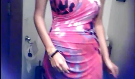 Mädälle tyttöystävälle on rajua pornoa julkinen katsomo puistossa