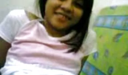 Muusikko erotettiin pianosta ja ystävystyi ilmaiset seksivideot syövän kanssa