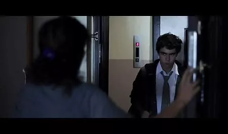 Isäpuoli ei voittanut ilmaiset porno videot kiusausta ja seuraavaksi hänen seksuaalinen Tyttöystävä