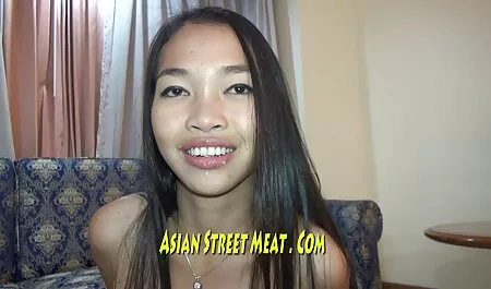 Huolehtiminen rentouttava, tyttöystävä blondi ja hieronta ilmaiset pornovideot