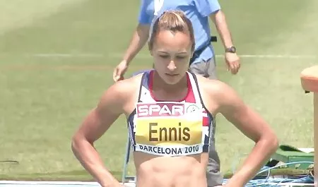 Yhtä iso kuin porno ylilauta hotellilahja