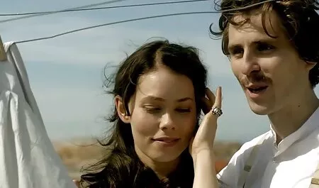 Peräaukon porno karhu jälkeen sukuelimiin