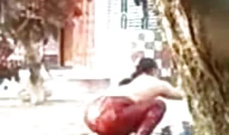 Yleisön suomalaiset seksivideot vaatimusten mukaan tatuoitu mies hyökkäsi tyttöystävänsä kimppuun eri tavoin.