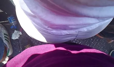 Äiti järjesti tapaamisen ystäviensä ja xxx ilmaisia porno videoita tyttärensä kanssa.