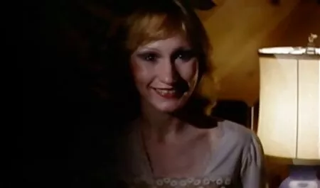 buffy hyppää pois suomalainen pornovideo lääketieteellisistä haluista.