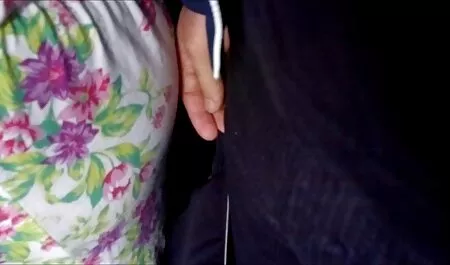 Kaksi kaunista ihmistä, hyvä mies pornovideot xxx pumppaa hotellihuoneessa,