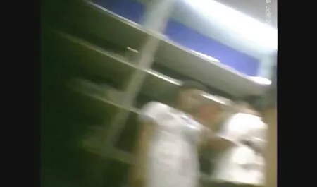 Nähdä Geetet luonnollinen tissit, ottaa suomipornovideo hänen kuuma pillua