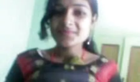 Kuvittelen, miten löytäisin rakastajan koiran päältä porno karhu sängystä.