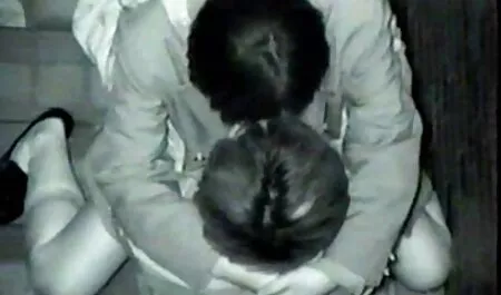 Hurmaava nuori tyttö ilmaisia pornoelokuvia isänsä ystävä.