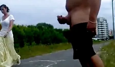 Mustat vakuutusasiamiehen jäsenet ilmaiset pornosivut avaamassa kissalle