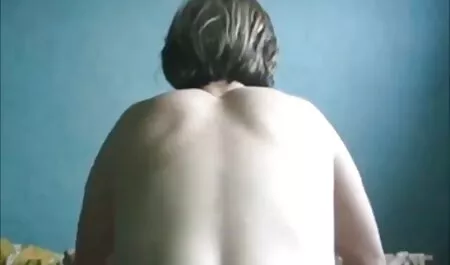 Aasian ihmiset rakastavat auttaa teitä vanha porno kaksi pojat pitää hauskaa