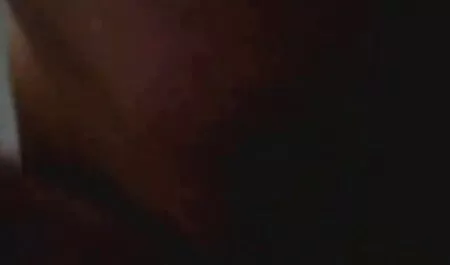 Tämä mies parhaat pornovideot päätyi siskonsa spermapuutokseen.