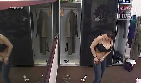 Nuori neitsyt, ja aikuis porno vatsa alas