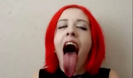 Juhli kotimainen porno kesän ensimmäistä päivää nauhalla