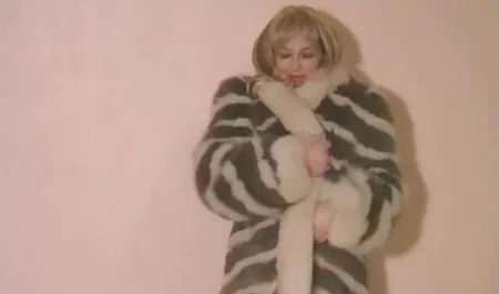 Aamu Tyttöystävä syödä porno vanha nainen ja syödä pillua syvä