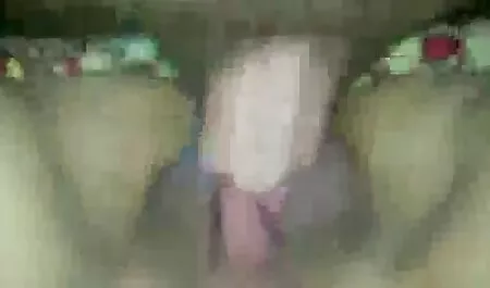 Poika tuli käymään silloisen tyttöystävänsä ilmaiset pornofilmi ja tyttöjen luona.