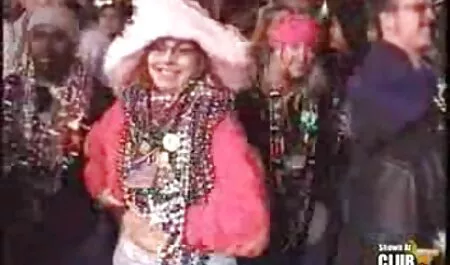 Tunteet vaimo kostaa pornovideot xxx miehensä, ystävä.